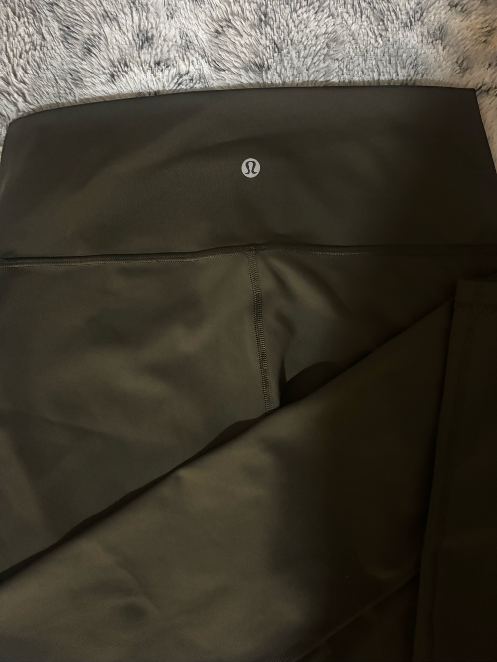 Lululemon high waist leggings. Size 10 . New without tag. Full length. - Picture 5 of 8